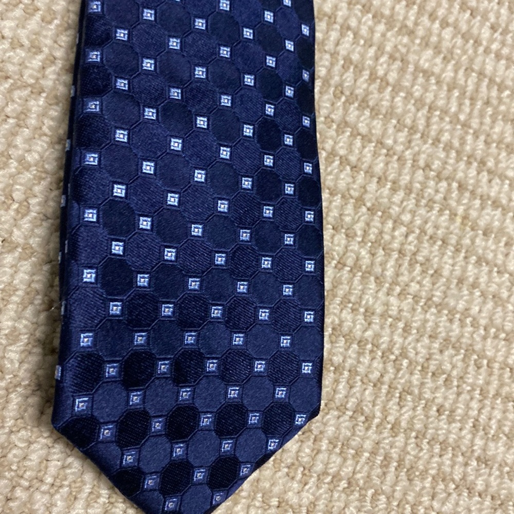 IZod blue tie